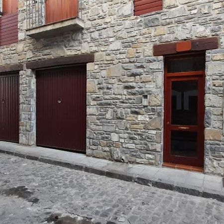 Aras Biescas Apartman Kültér fotó